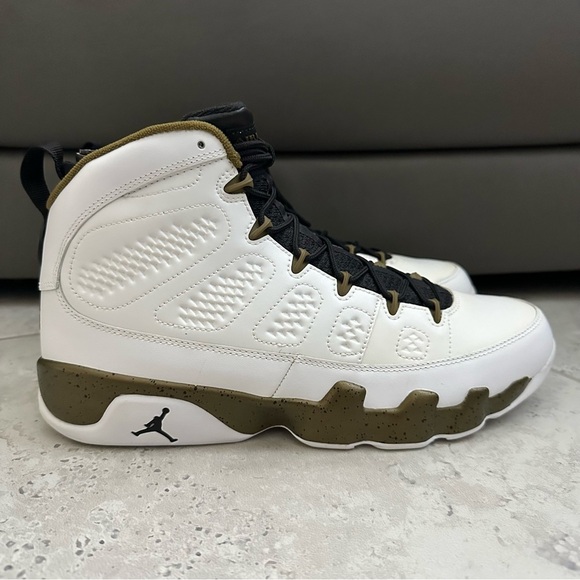 Jordan 9 Retro 'Statue' Sneaker Size 11.5 Men White